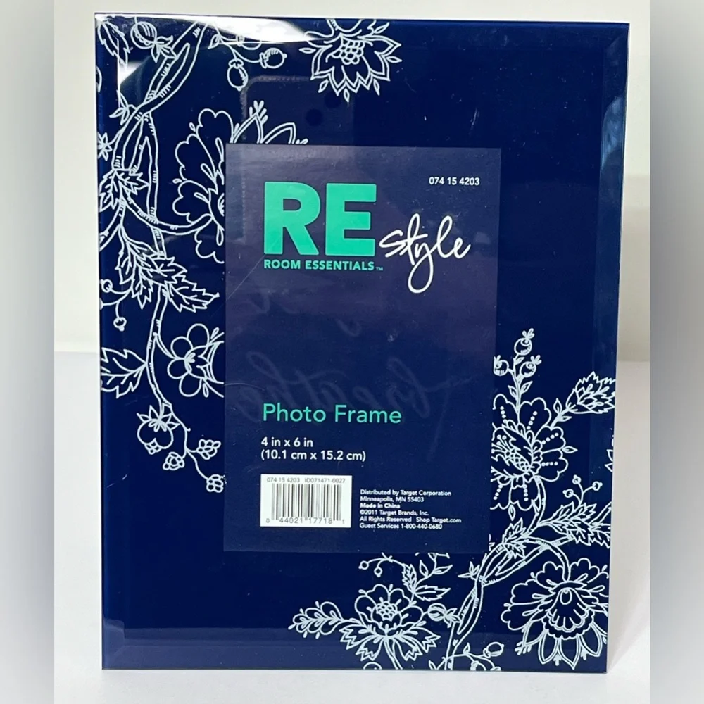 Room Essentials Style Glass‎ Free Standing Floral Blue Photo Frame 4